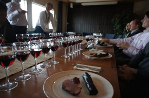 KOV,viiniritarit,tasting,pääsiäinen,pääsiäistasting,lammaspaisti,mustamakkara